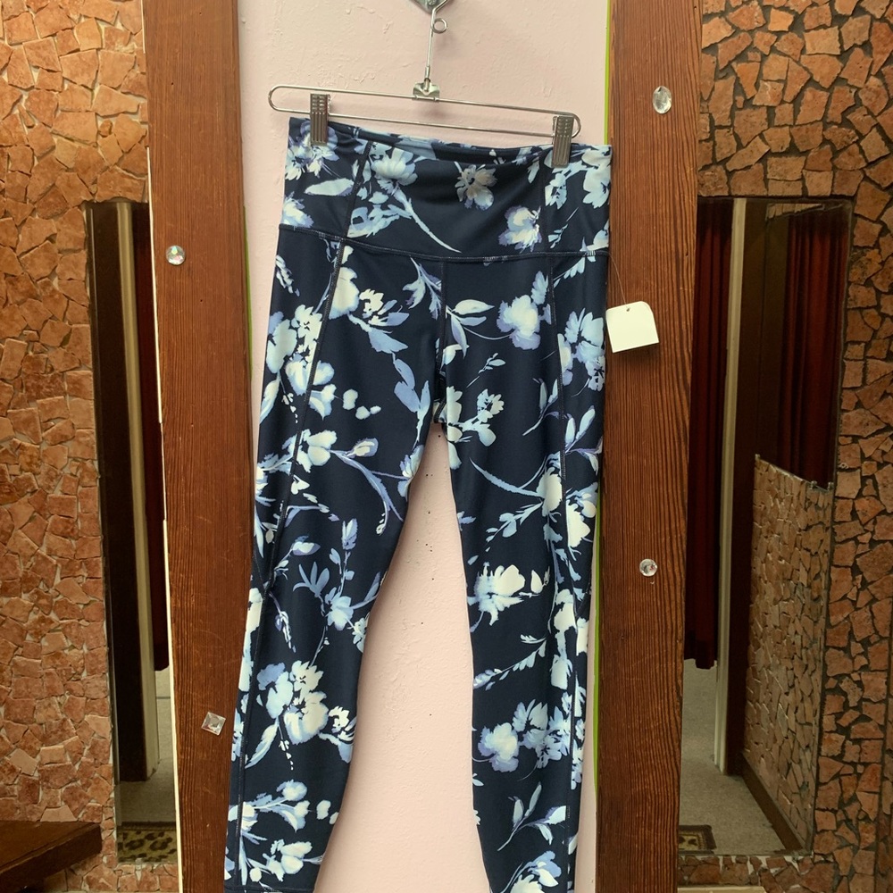 Athleta size s